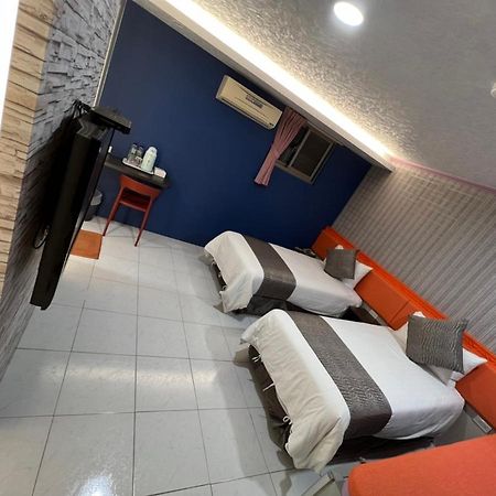 Boston Hotel Chiayi City Exterior photo