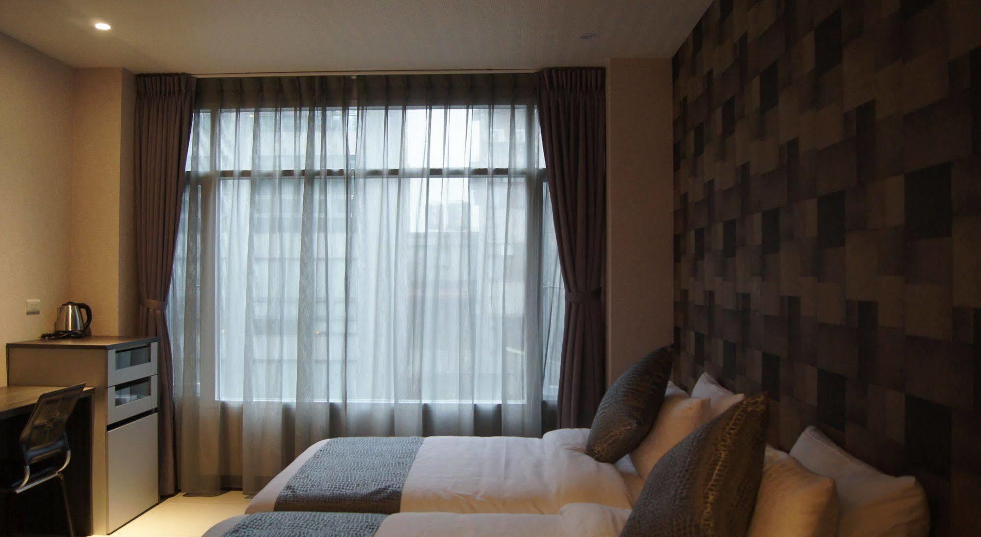 Boston Hotel Chiayi City Exterior photo